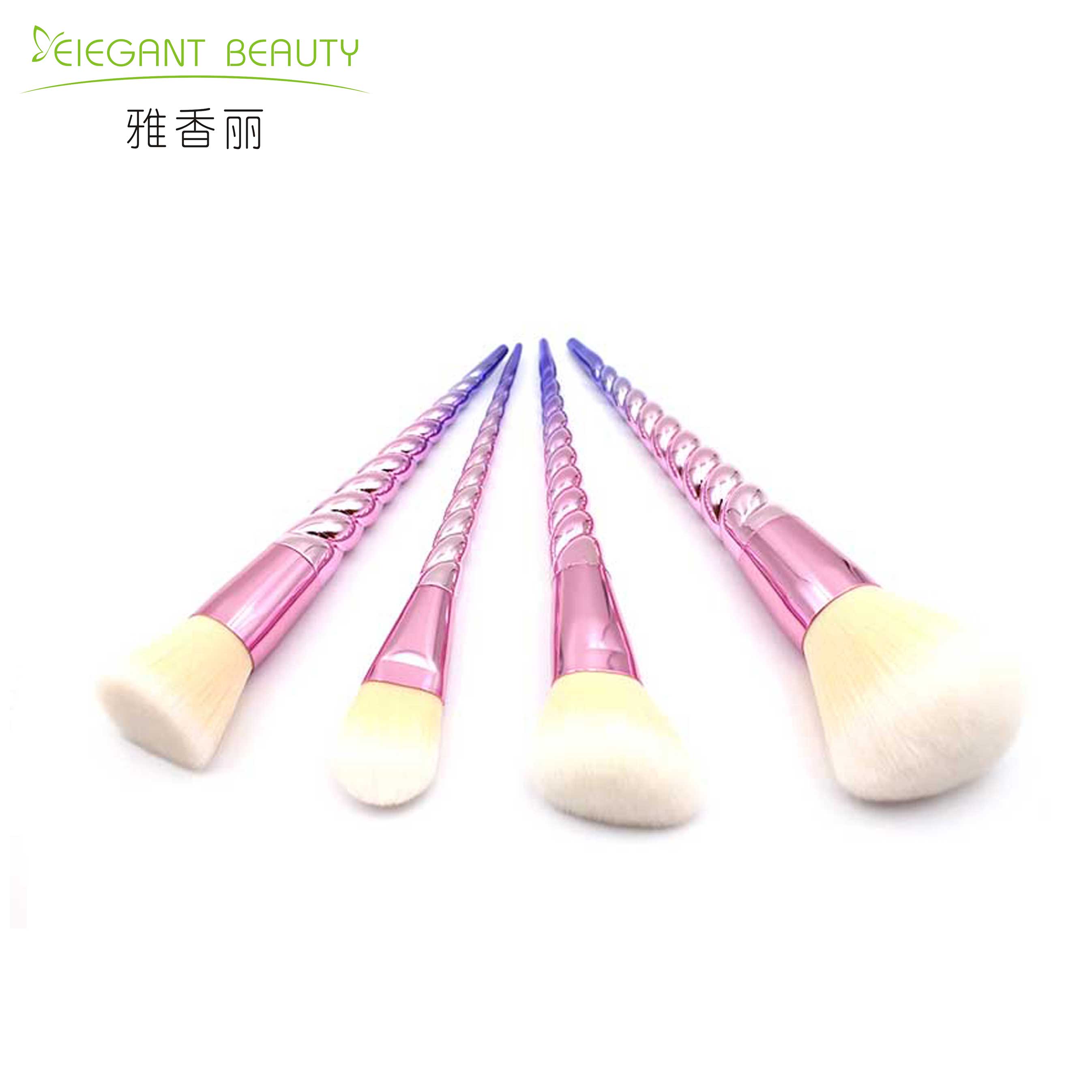 一套化妝刷可以用幾年？