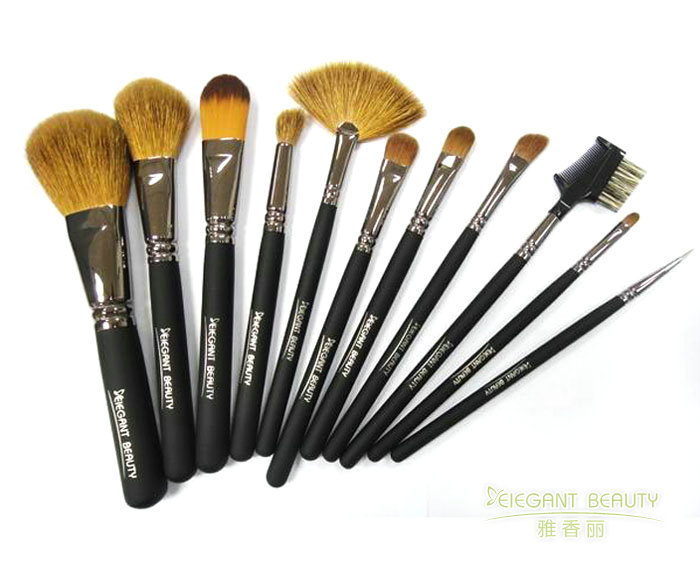 化妝刷定制的刷柄材質如何適配高端品牌定位？